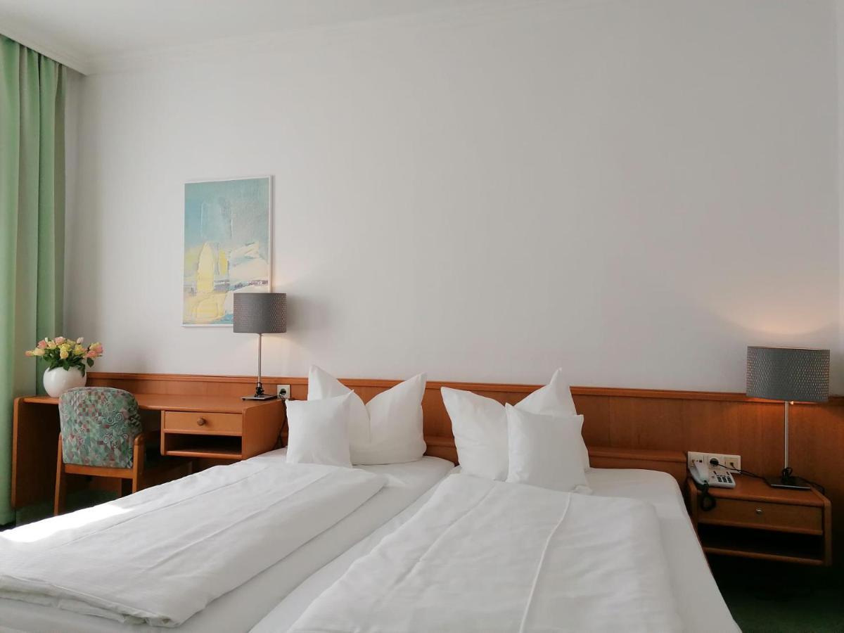 Hotel Wendelstein Розенхайм Экстерьер фото