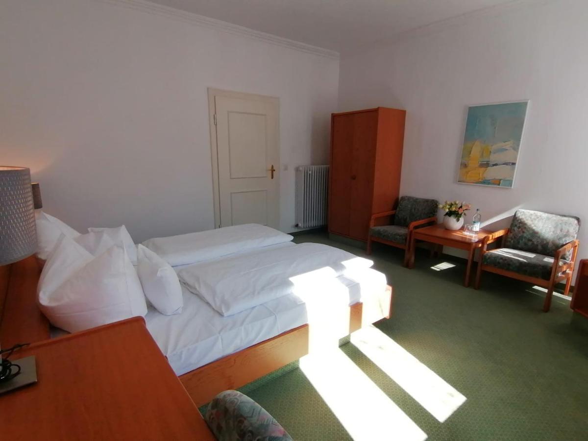 Hotel Wendelstein Розенхайм Экстерьер фото