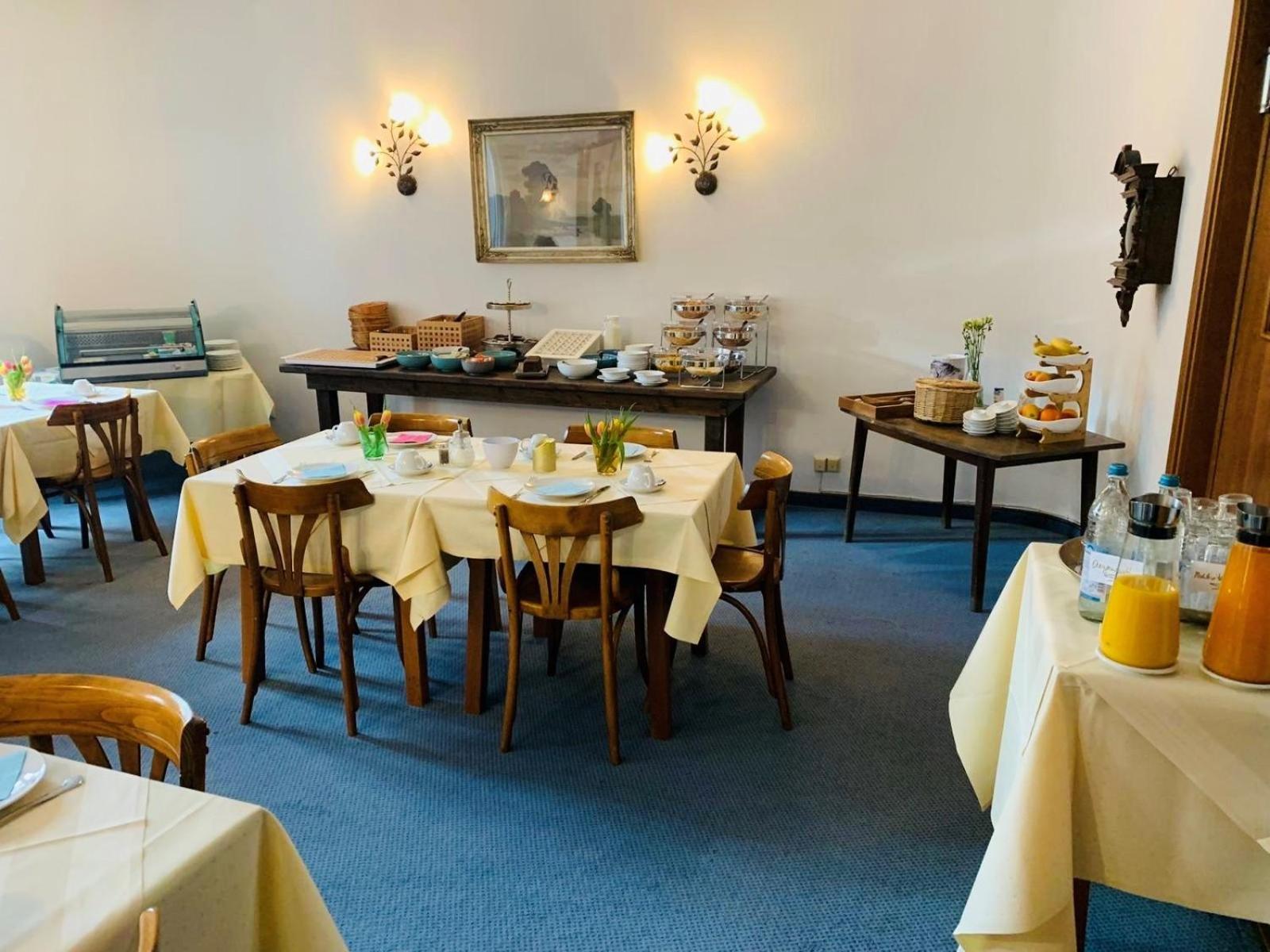 Hotel Wendelstein Розенхайм Экстерьер фото